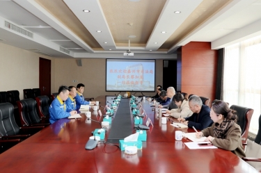 嘉兴市司法局党委委员、副局长蔡加龙一行莅临恒峰g22纸业调研指导